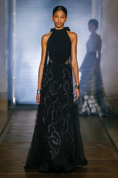 Look 26